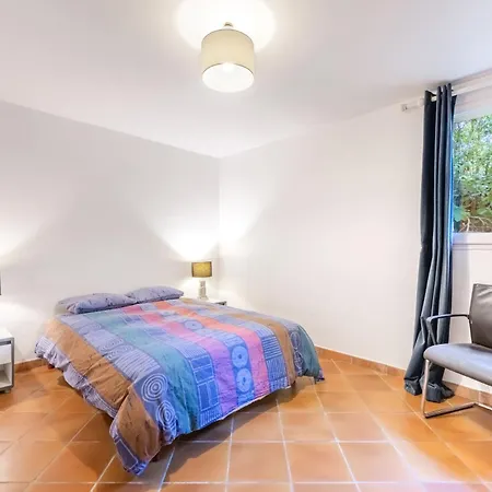 55m2 Dans Avec Piscine Valescure דירה Saint-Raphaël